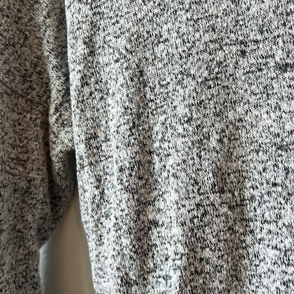 Wonder Nation Gray Knotted Top - Girls M 7-8 - Picture 5 of 5